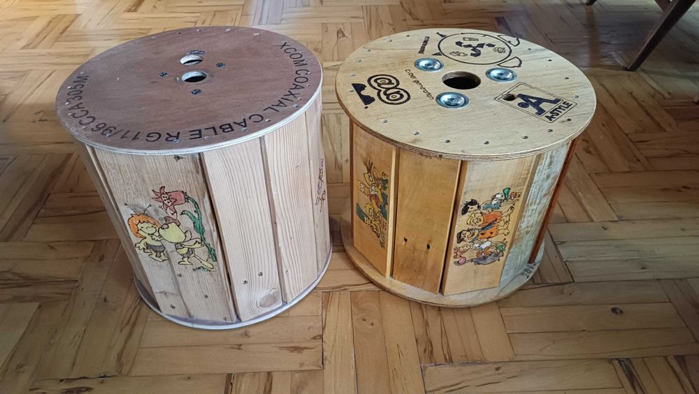 декоративна табуретка стол