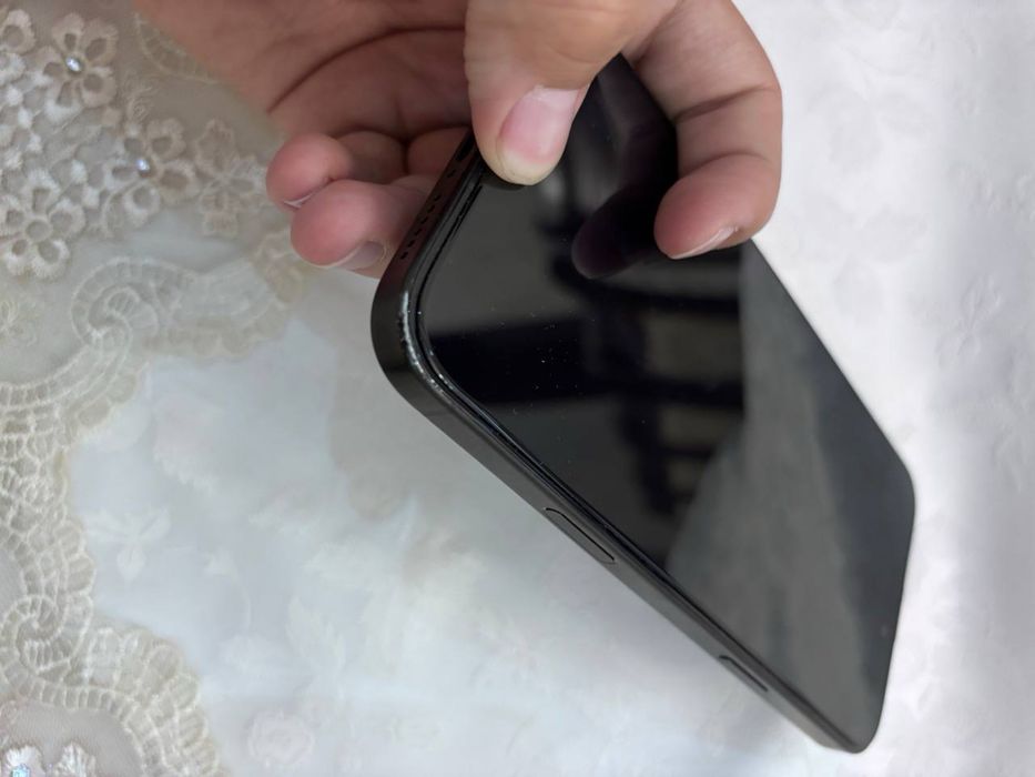 Продам Iphone 16 pro max 256gb 90%