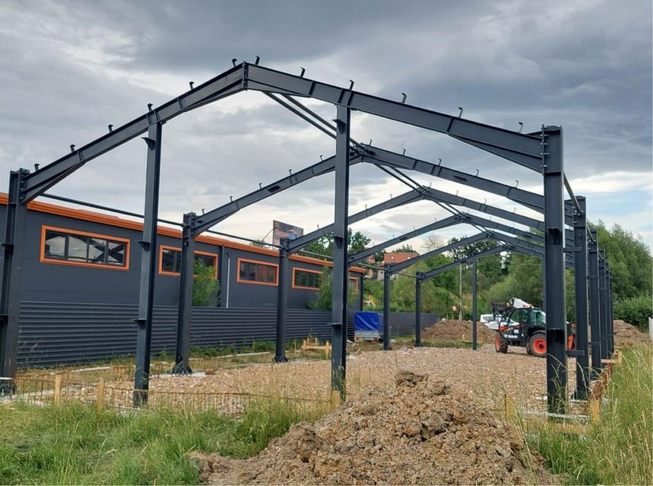 • Construim Hale Metalice pe comanda