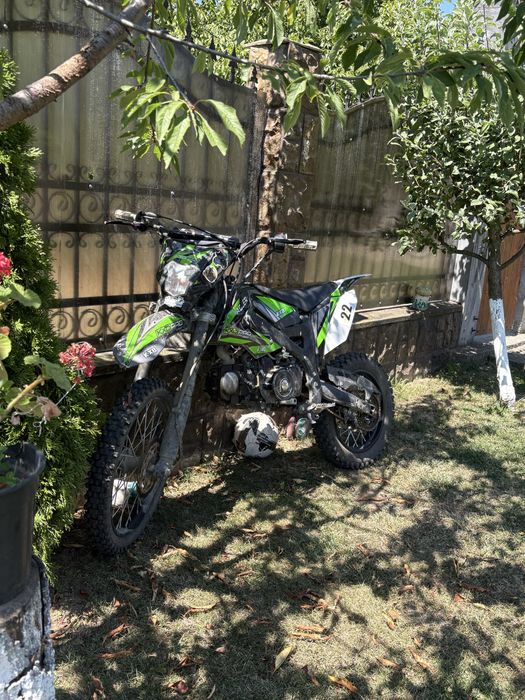 Vand kxd 140cc merge foarte bine