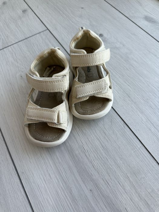 Обувь для девочки 24 р-р ТОРГ