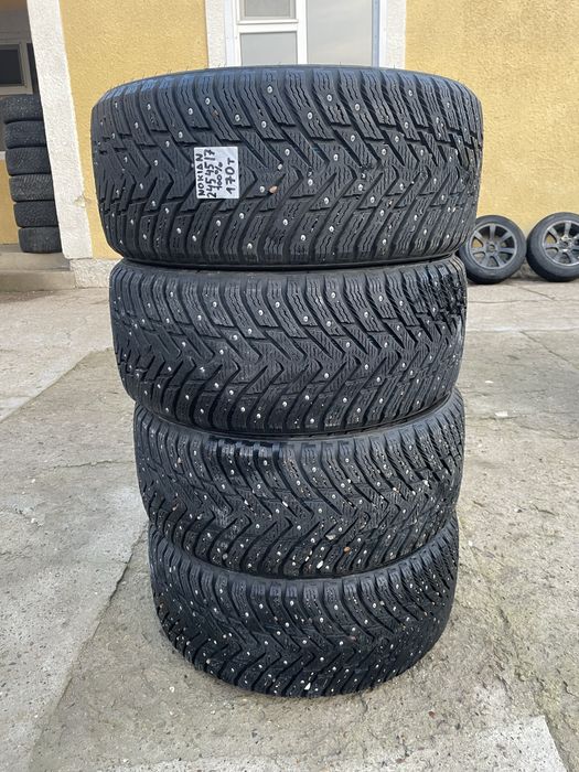 Nokian 245/45R17