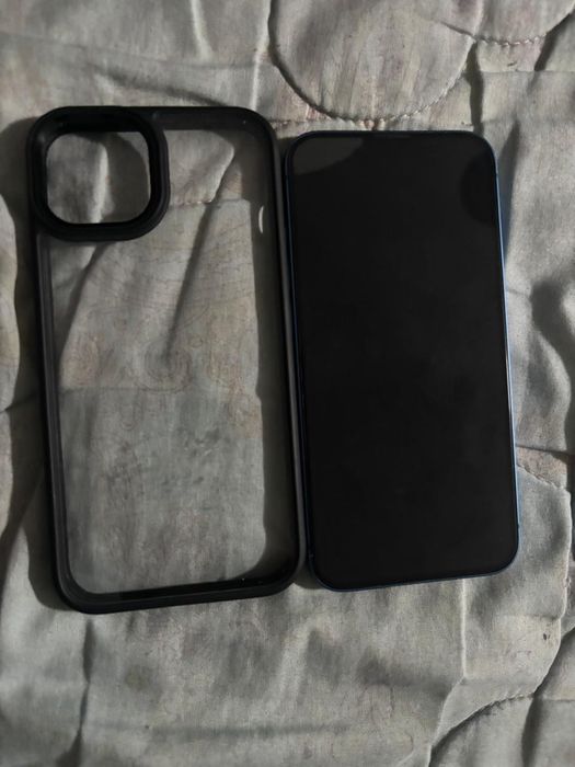 Продам айфон 13 на 256 гб