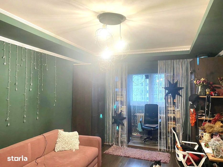 Apartament 3 camere dec. 72 mp, mobilat, 2 boxe, CT, et. intermediar