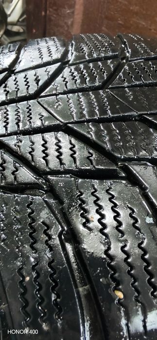 Продам балоны 215/55/17