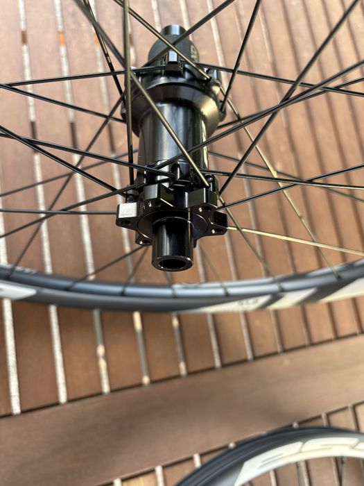 FSA i29 Carbon нов Wheelset MTB