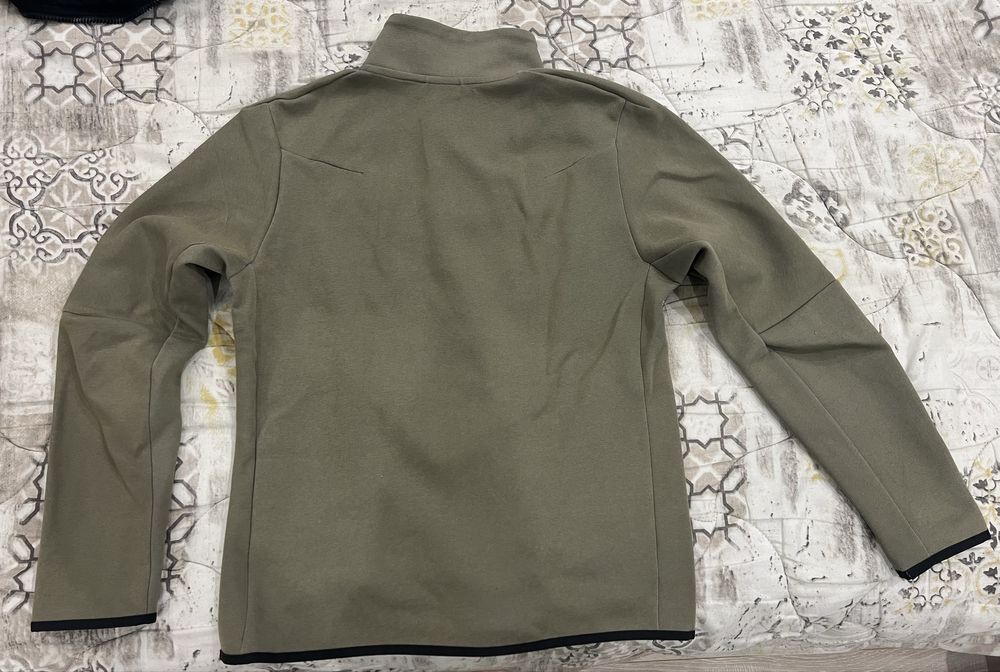 Nike tech fleece горнище