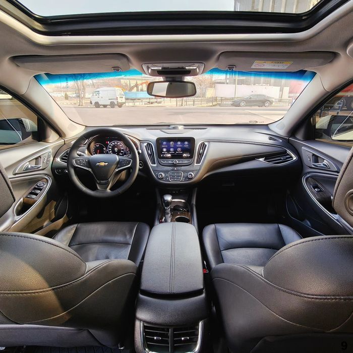 Chevrolet Malibu Premier, 2021, в идеальном состоянии