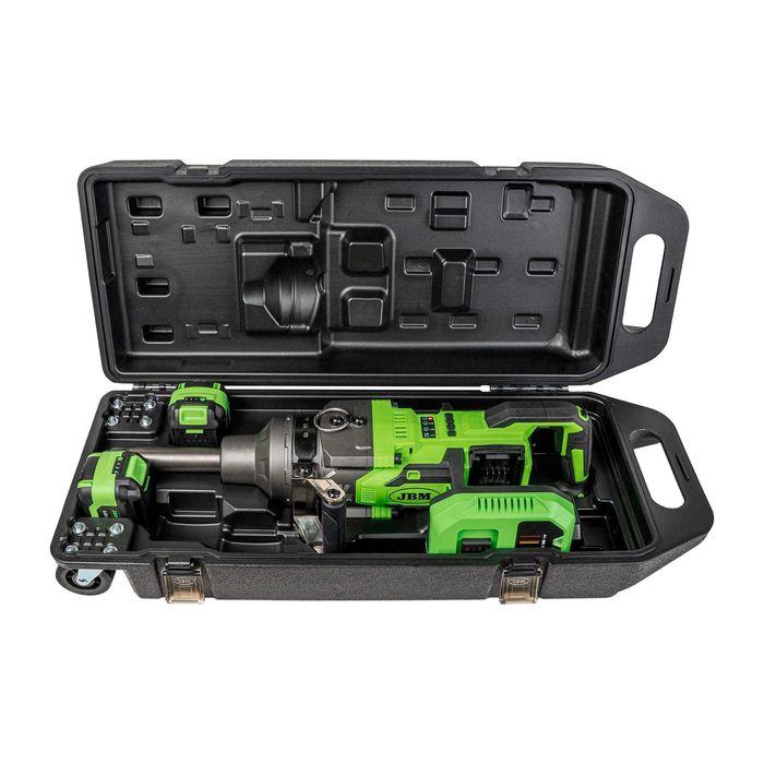 Pistol impact cu 2 acumulator.Pistol impact camioane 4000NM.Cheie impact electrica desfacut roti camion.Import 100% Spania JBM.Garantie 12luni+tva