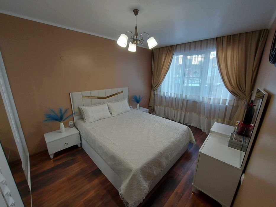 Продава се Многостаен апартамент в Търговище, Център - 130 кв.м за 1373 €/кв.м - Снимка #9