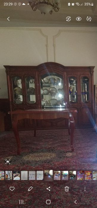 Stol. Stul mehmonhona uchun