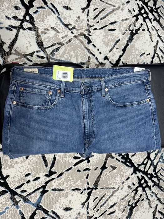 Джинсы Levi's 502 premium. р.-38/32.