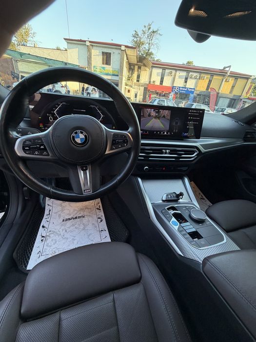 Bmw i-4 40 L night sport