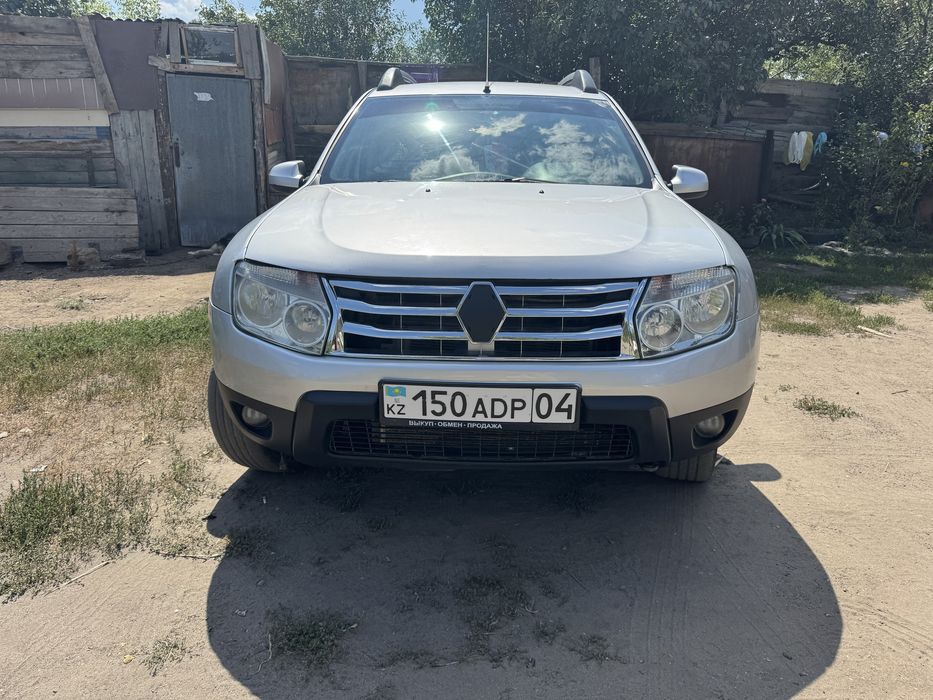 Рено дастер 2014 год.