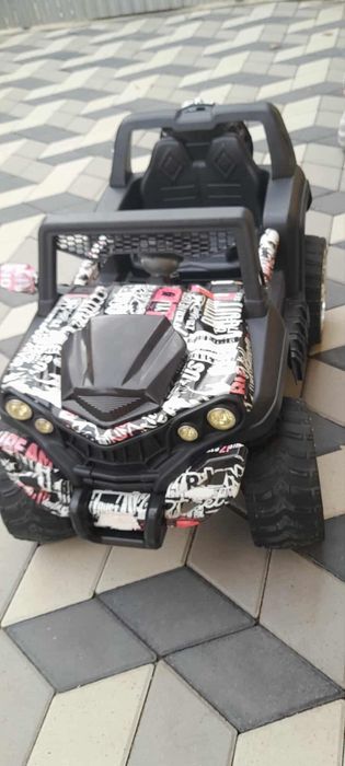 Masinuta electrică copii 4× 4
