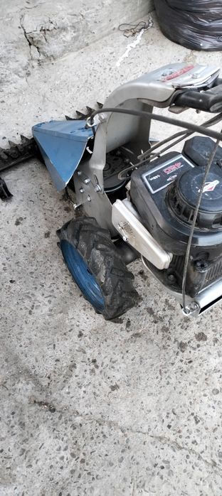 Motocositoare Briggs & Stratton 450 Series de 148cc
