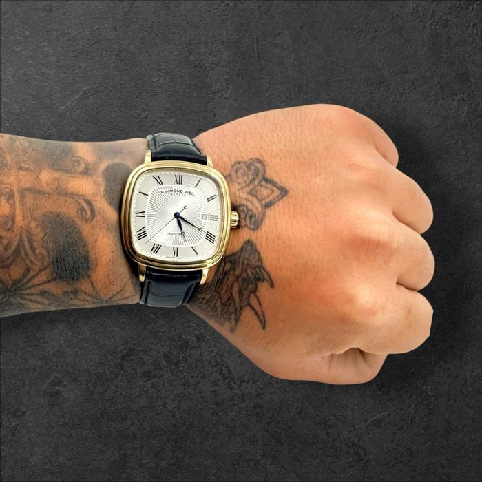 Raymond Weil Maestro Automatic RW4200 Gold Tone мъжки дрес часовник