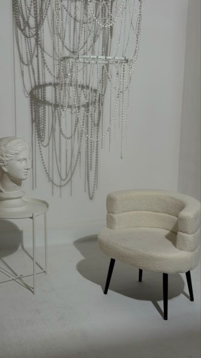 Кресло интерьерное