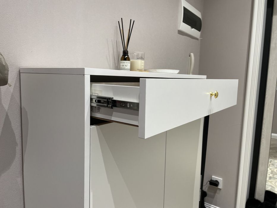 Продам шкаф для обуви