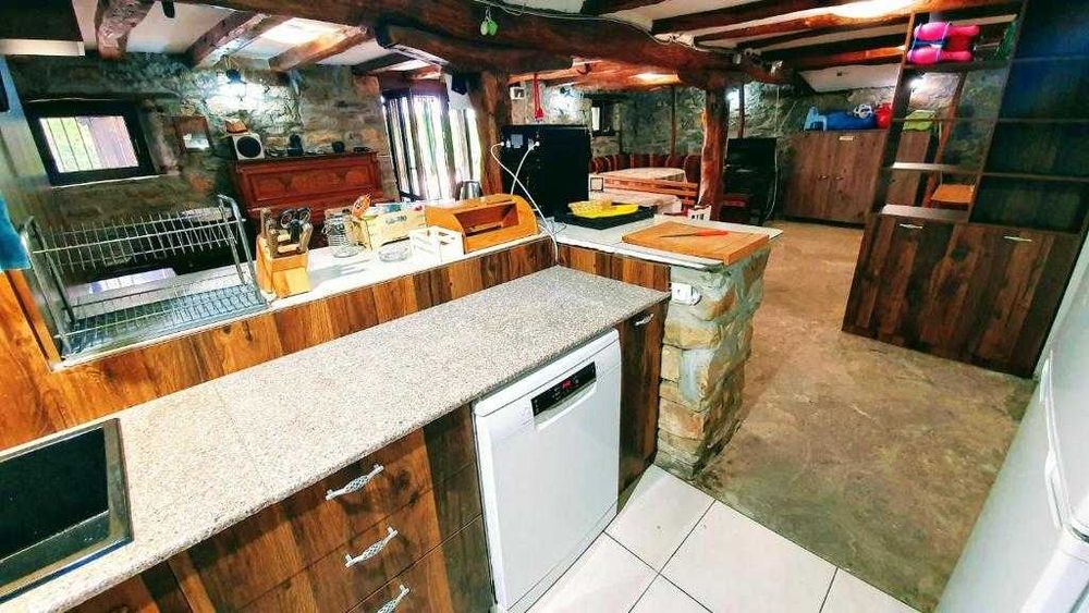 Продава се Къща в с. Буковец, Област Велико Търново - 180 кв.м за 1253 €/кв.м - Снимка #10