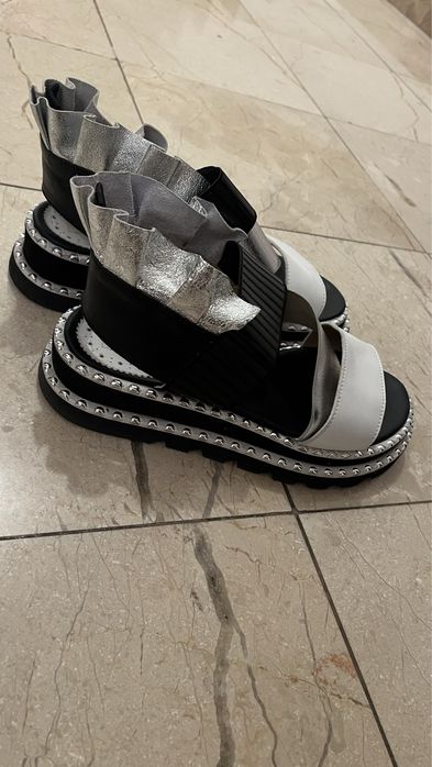 Sandale din piele naturala, marimea 38