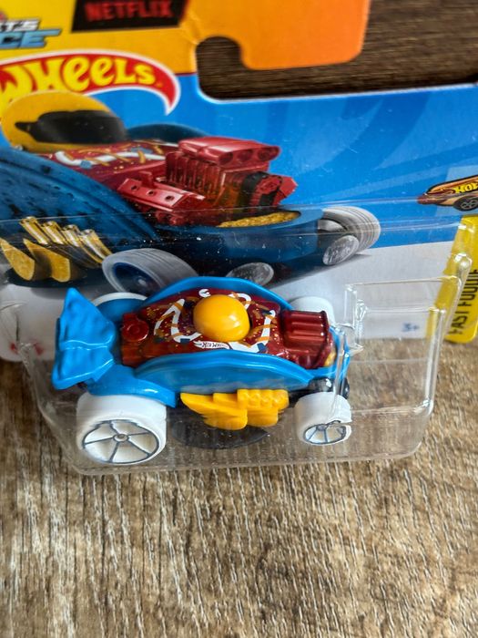 Hot Wheels Treasure Hunt – FAST FOODIE Супер рядък модел