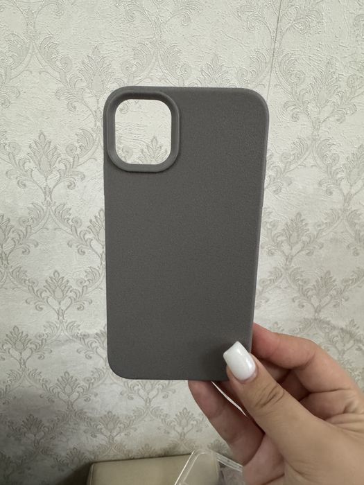 Чехлы на айфон 11