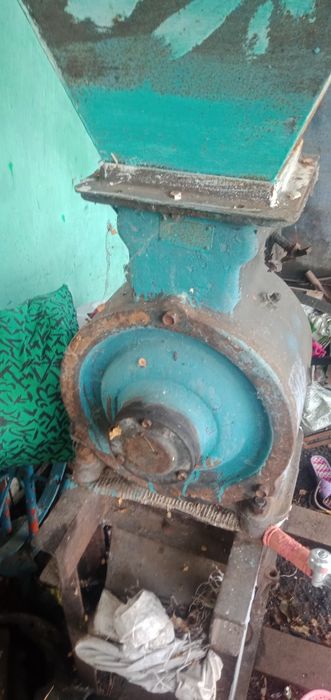 Продам промышленную дробилку