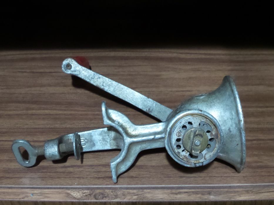 Продаю мясорубки. СССР. Доставка.