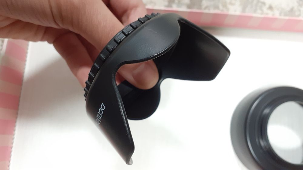 Бленда на объектив