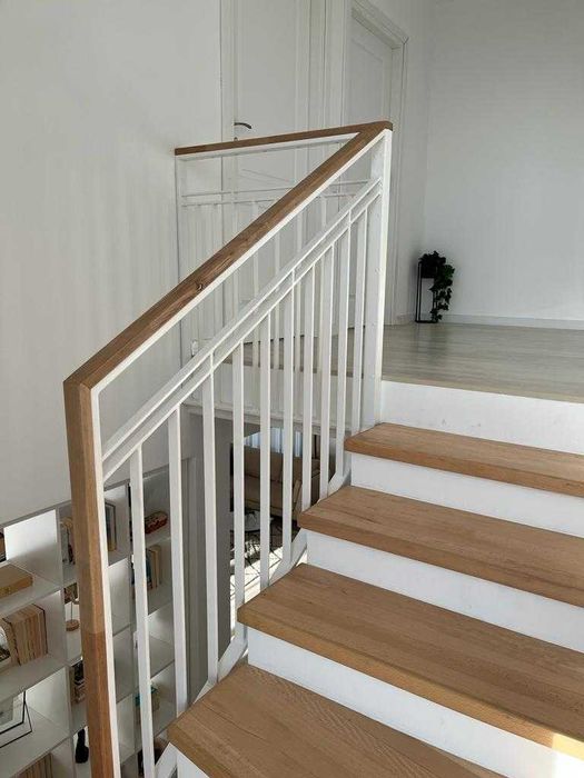 Balustrada, Mana curenta LEMN - La Comanda!