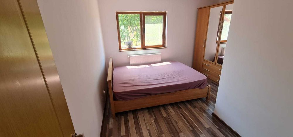 Inchiriez apart 3 cam, cu gradina + parcare, Valea Adanca, str Bazei