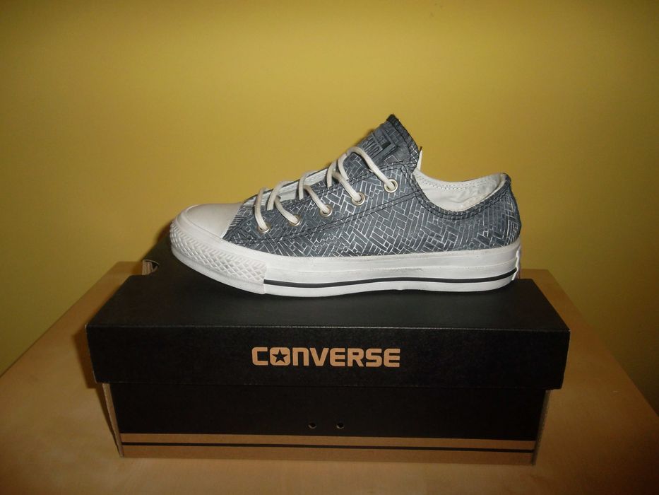 Tenisi Converse Ox Emb Woven Trainers marimea 36.5 -LICHIDARE STOC-