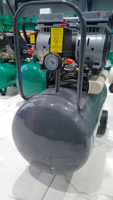 Комрессор 50 литр безшумный