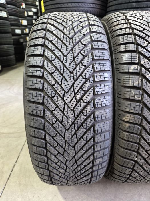 235/55/19 PIRELLI 4бр