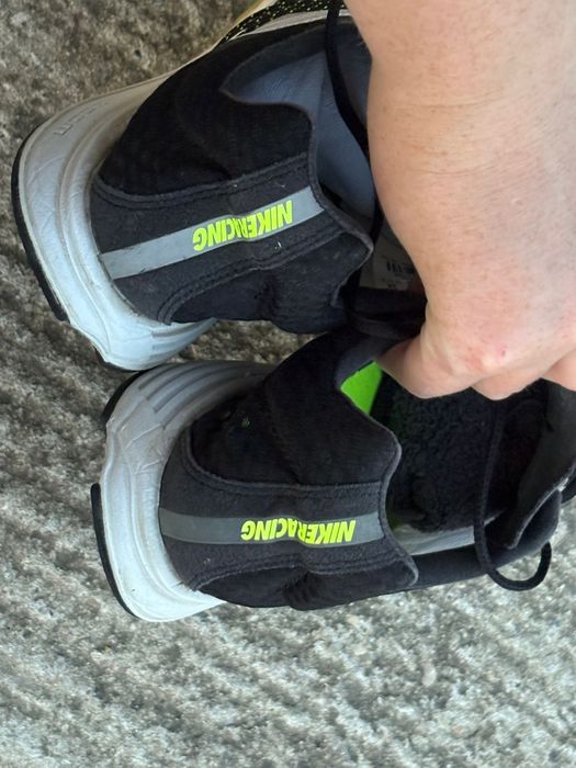 Vand pantofi sport Nike