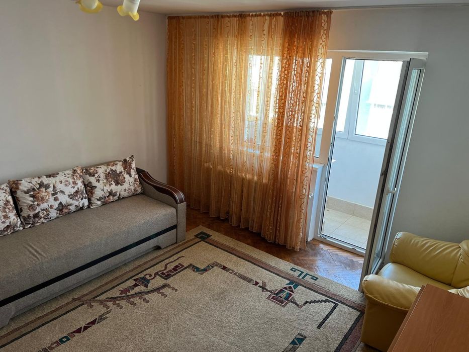 Apartament de inchiriat
