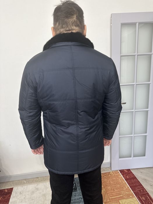 Продам мужскую куртку