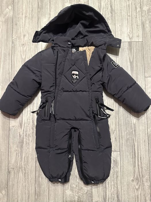 Продам детский комбинезон