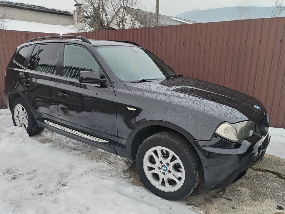 Dezmembrez BMW X3 E83 150cp volan stanga