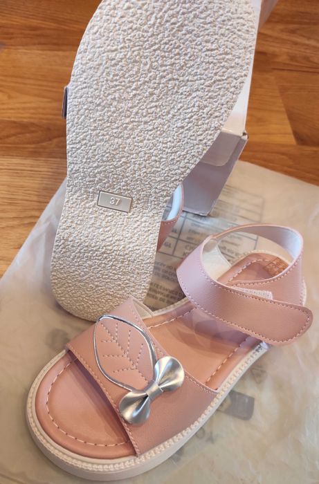 Incaltaminte pentru fete pantofi, sandale, adidasii , noi