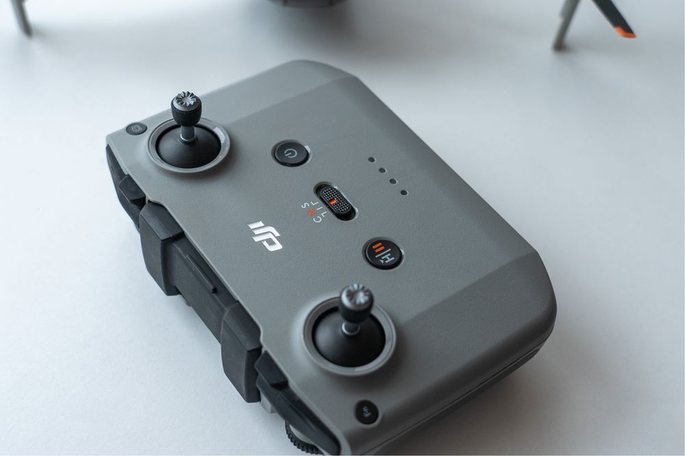 Дрон Dji mini 4 Pro