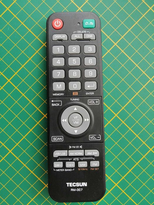 Vand radio TECSUN model S-8800 AM/LW/SW/FM