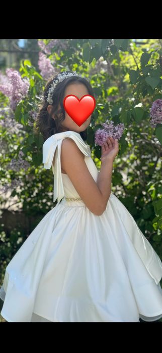 Нарядное платье на выпускной 4 класс