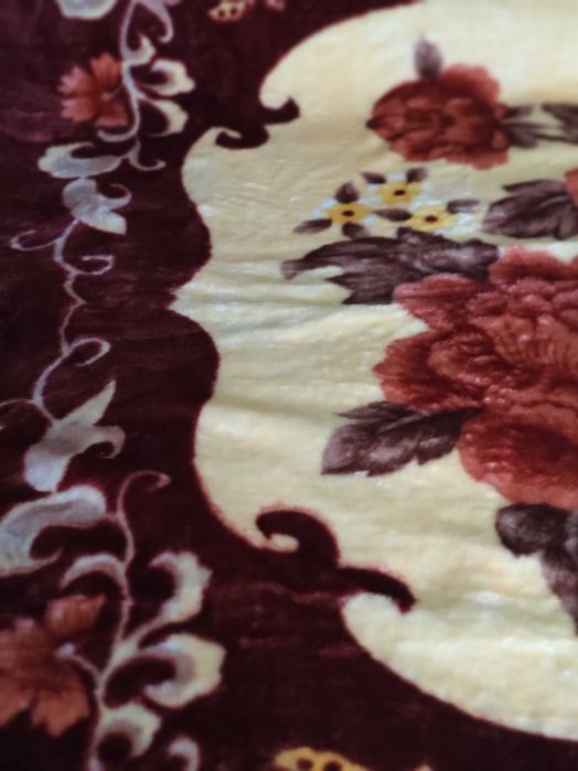 Pătură groasă cu trandafiri