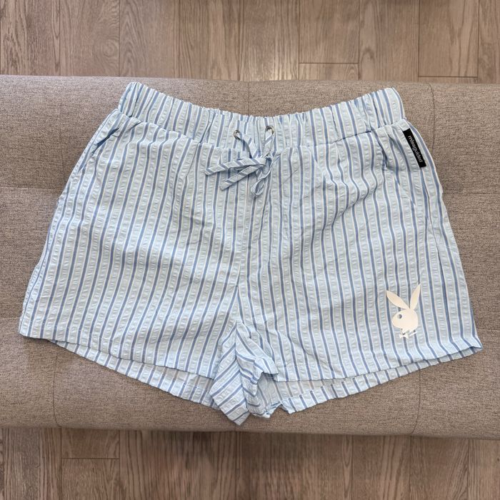 Къси панталонки Missguided x Playboy