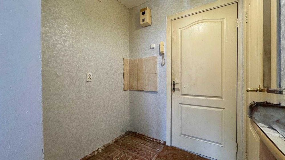 Продам малосемейку центр