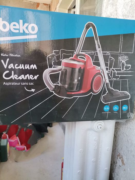 Aspirator Wet and Dry BEKO VCW62801BR