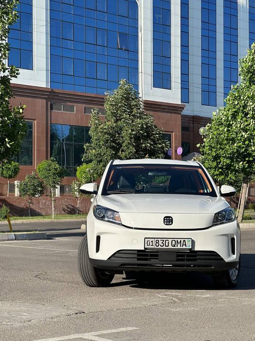 Электромобиль Dong Feng Landian E3,первый взнос 1300$