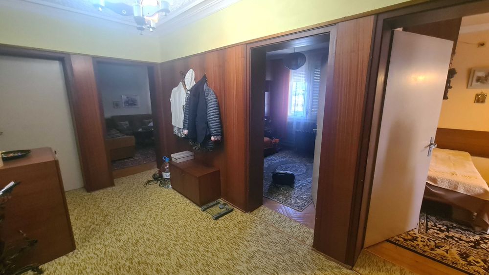 Продава се Етаж от къща в Разград, Варош - 94 кв.м за 1194 €/кв.м - Снимка #11